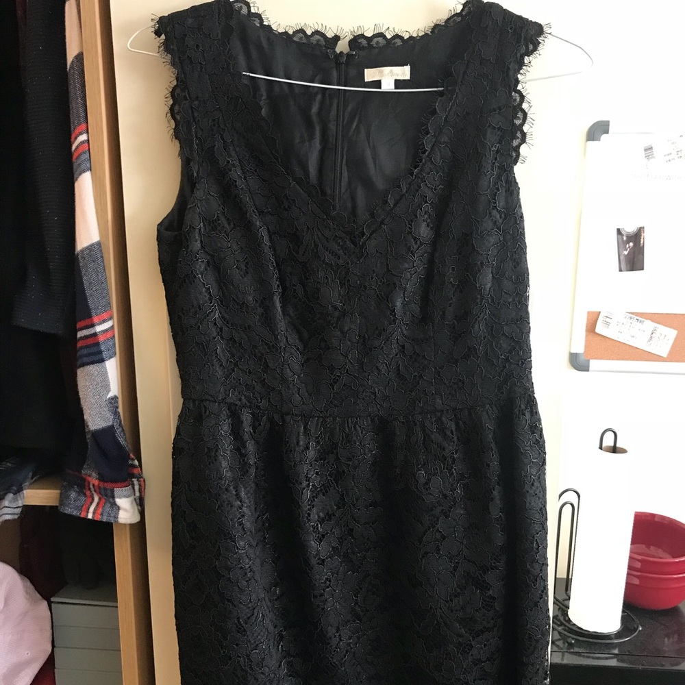Black lace dress